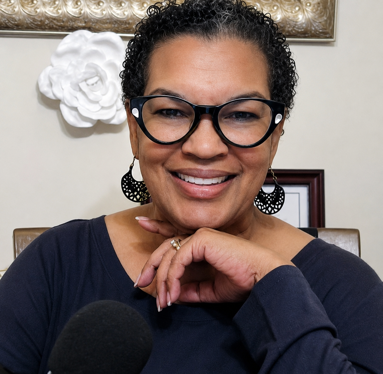Dr. Sandy Sanders